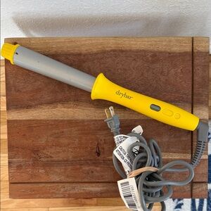 Drybar Vibrant Yellow The Wrap Party Styling Wand Curling Iron Curler